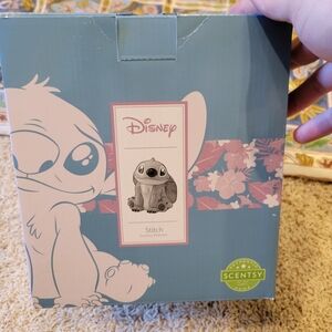 Stitch Warmer Made By Scentsy Disney New Open Box